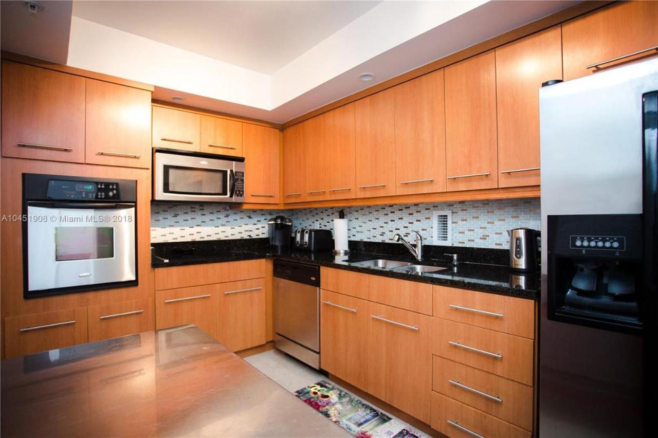 Ocean View And On Ocean 2 Bedroom Floor