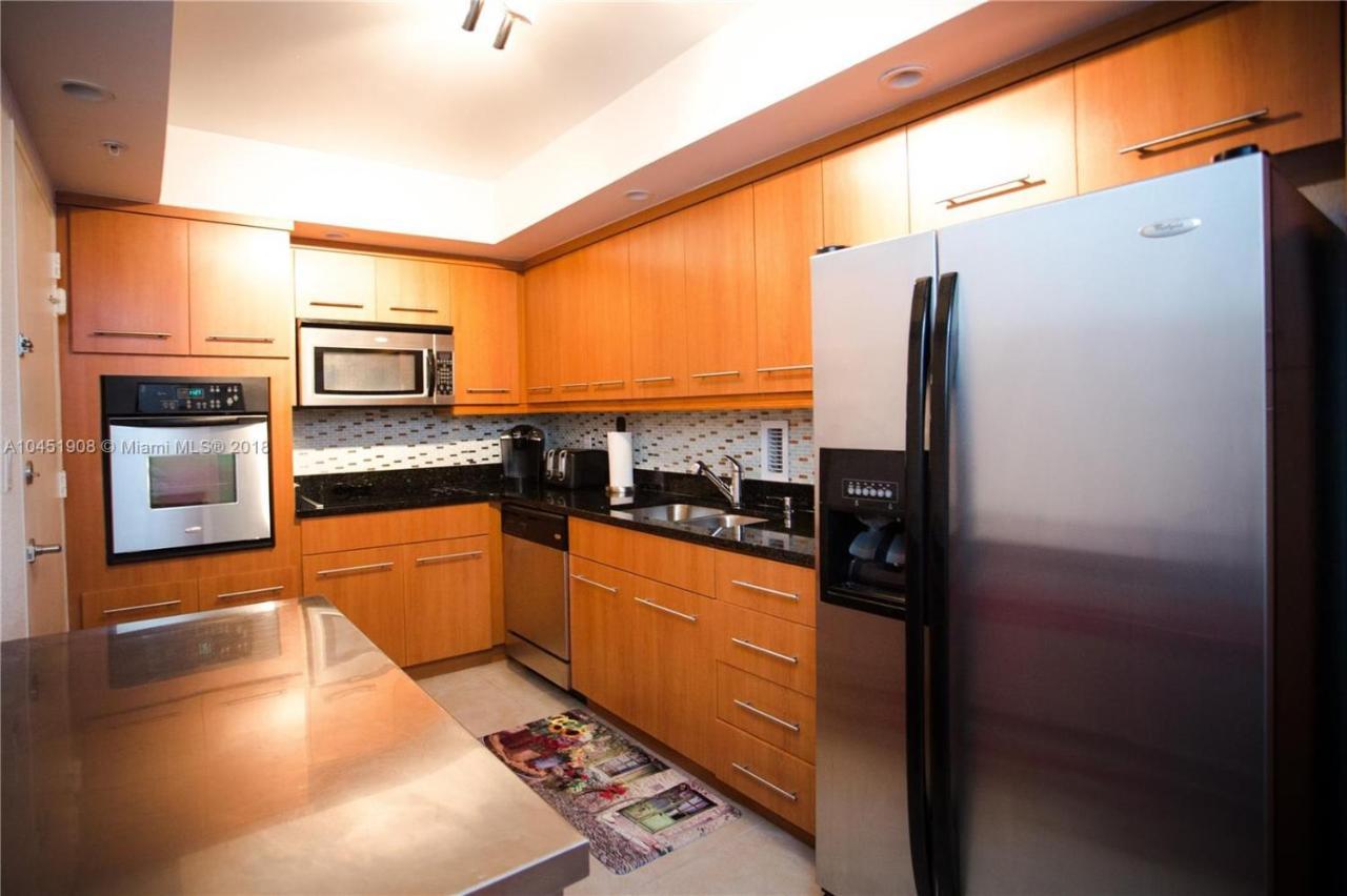 Apartment Ocean View And On Ocean 2 Bedroom Floor
