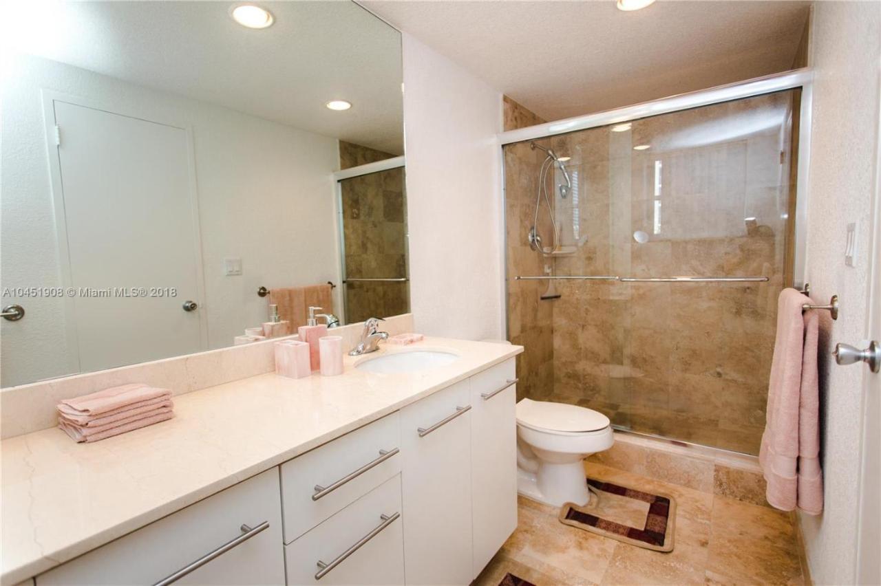 Apartment Ocean View And On Ocean 2 Bedroom Floor Hollywood