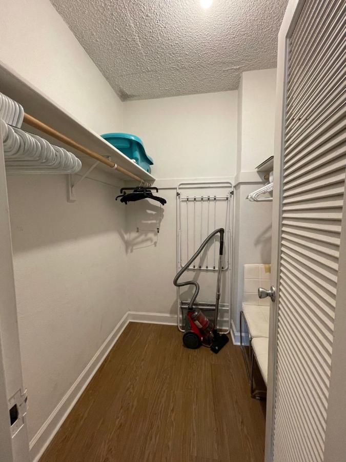 Apartment Ocean View And On Ocean 2 Bedroom Floor